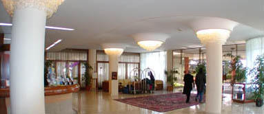 La hall